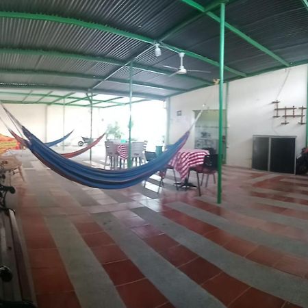 La Estacion Del Refugio Hotel Girardot Buitenkant foto