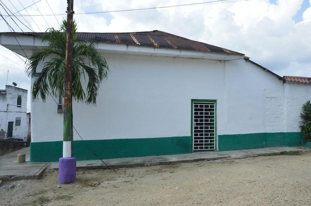 La Estacion Del Refugio Hotel Girardot Buitenkant foto